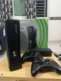 Xbox 360 with 2 wireless controllers 39+ games installed