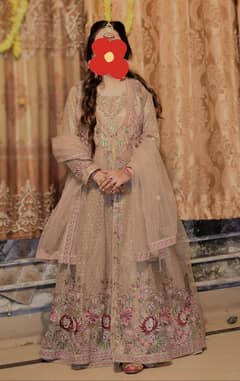 golden maxi one day used hai bilkul fresh hai