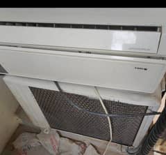 gree 1 ton model Z non inverter