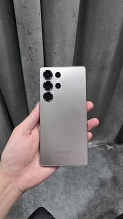 S25 ultra for urgent sale