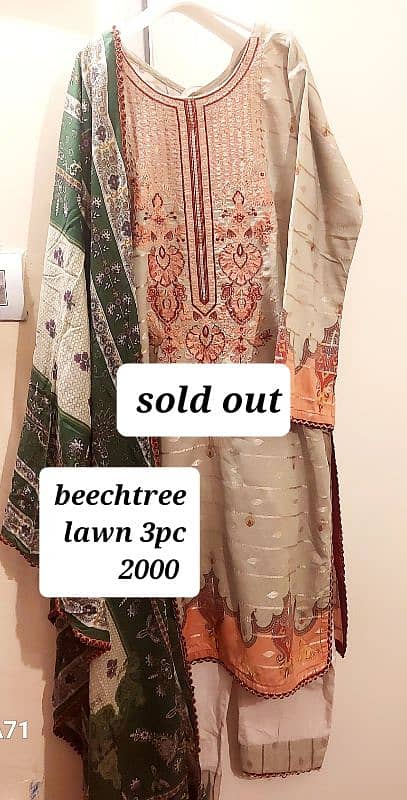 lawnĺ dress 18