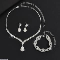 Wedding Bride Diamond Embedded Necklace Earrings Bracelet Set
