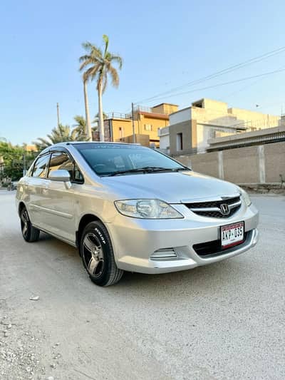 Honda City IDSI 2006 own engine better Honda civic accord liana lancer ...