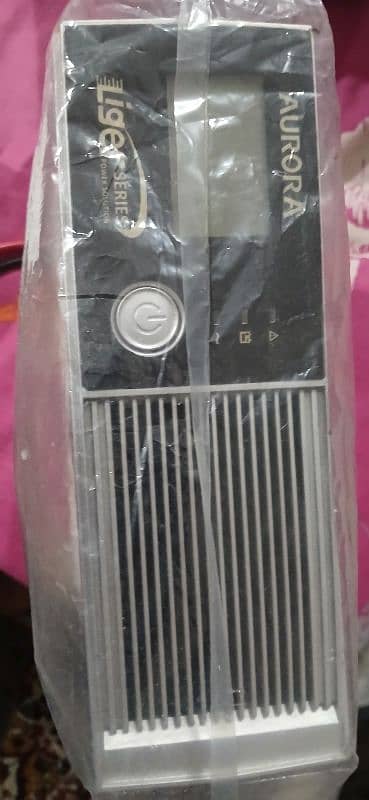 Sinewave UPS for sale in brand new condition. 6
