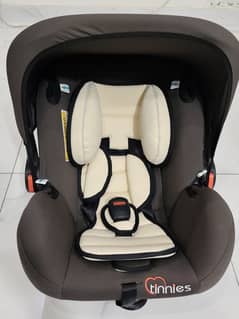 tinnies baby carry cot