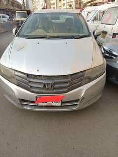 I'm selling my Honda City Urgent Sale