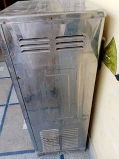 Excellent condition,Chill water