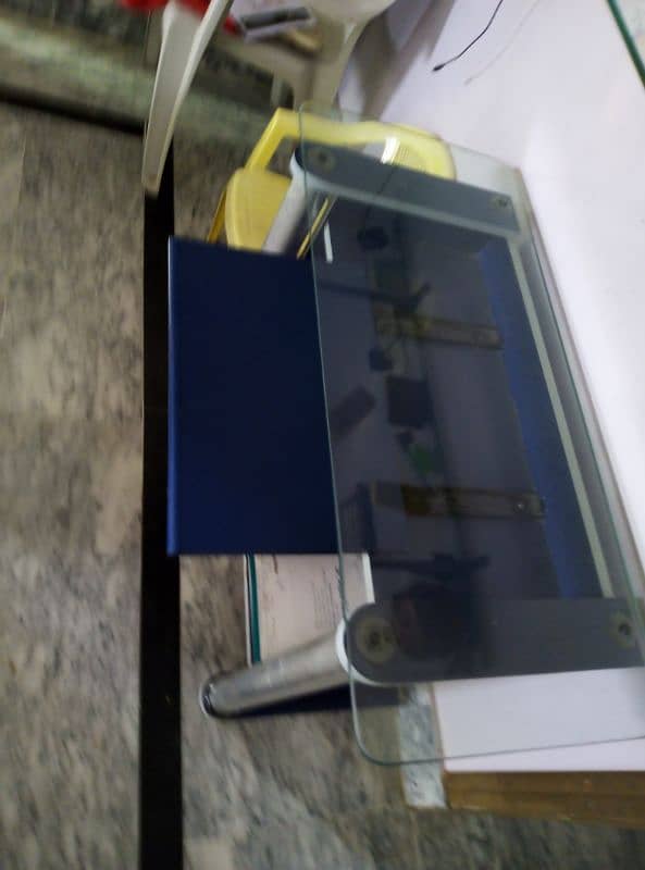 COMPUTER TABLES 2