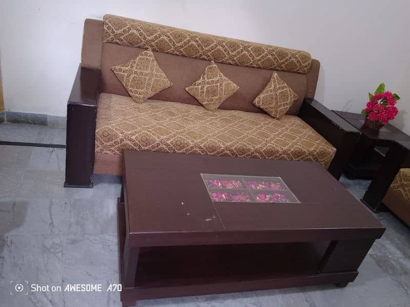 7 Seater sofa set with center & side tables 6