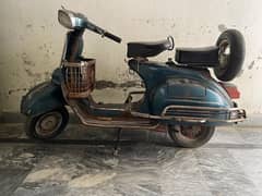 Vespa 150