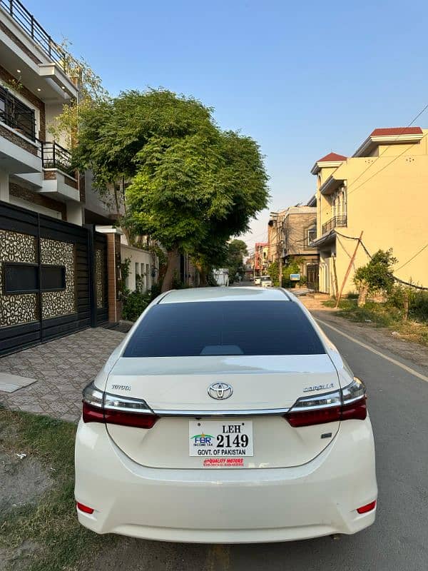 Toyota Corolla GLI 1.3 Manual 2019/20 1
