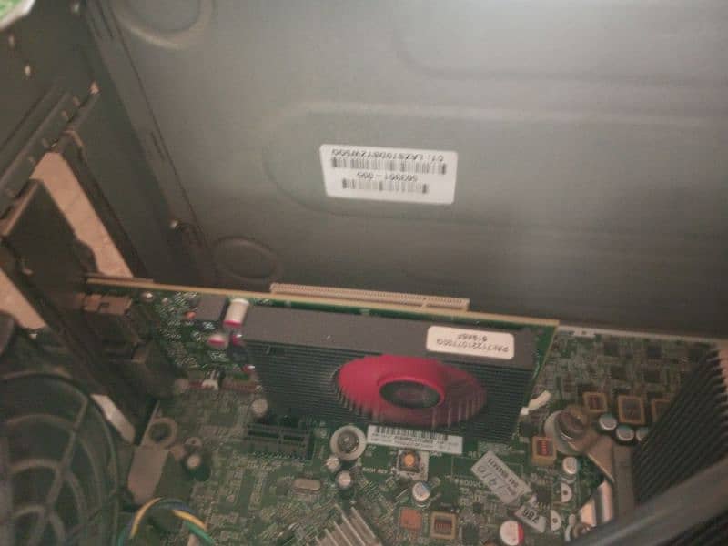 AMD R5 340 X GRAPHIC CARD 2GB DDR3 0_3_27_15_32_185 0
