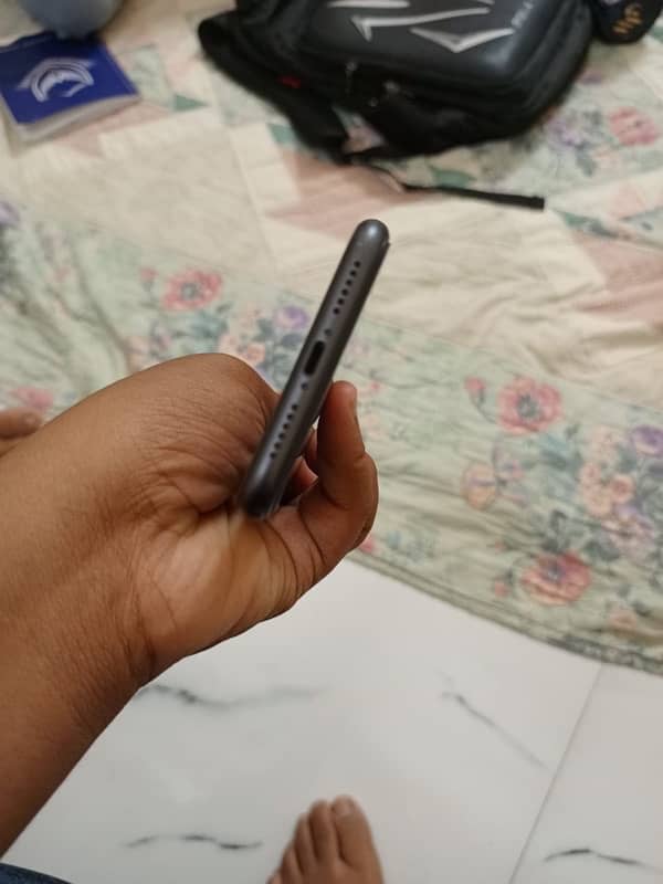 iphone11 just box open jv 4