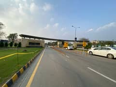 10 Marla Residential Plot For Sale In Park View City Lahore