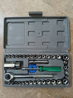 Aiwa 40 piece Tool IKit | Socket Wrench Set