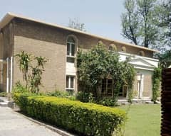1 Kanal House In F-7/1
