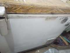 one refrigiration and one defresar for sale working conditions