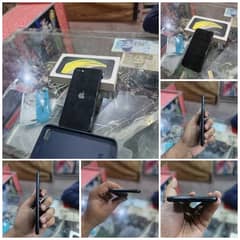 I phone se 2020 box and charger