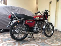 Honda 125 2017 Model – Neat & Lush in condition