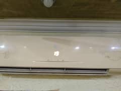 Pel Split Air conditioner