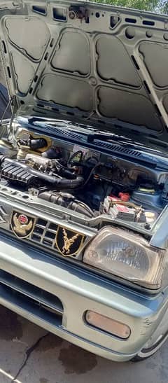 mehran 2013 model ac on tayar ha full andr bhir Sy serious bnda rabta
