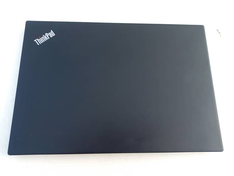 Lenovo t495 ryzen 5 pro 16gb ram | 2gb Dedicated Card | Laptop 1
