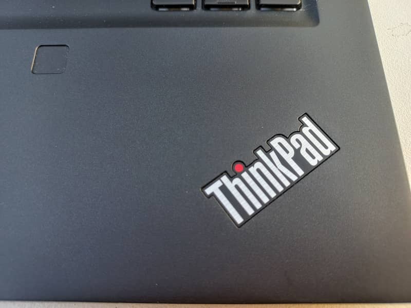 Lenovo t495 ryzen 5 pro 16gb ram | 2gb Dedicated Card | Laptop 14