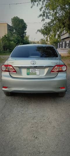 Toyota Corolla GLI 2011 Genioun