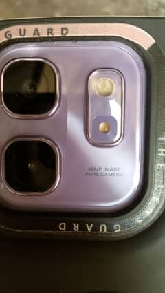 one hand us condition 10/10 All ok phone one month us