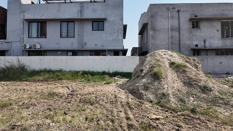 Back Of Main - 1 Kanal Top Location Plot No- 345 Block P Phase 7 DHA Lahore For Urgent Sale 10