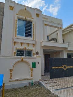 5 Marla Spanish Luxury House Available for Sale Bahria Nasheman, Lahore