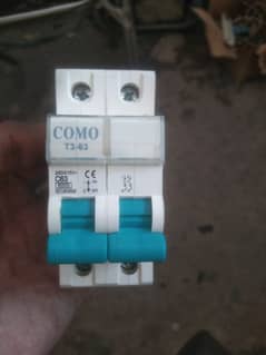 Como circuit breaker