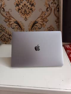 MacBook pro 2020_13.3"inch Core i7 | 32GB | 512GB SSD