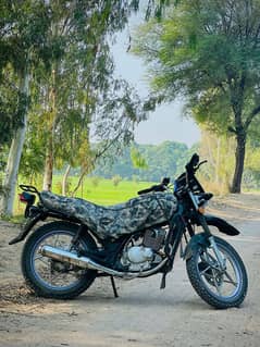 Suzuki 150 Gs