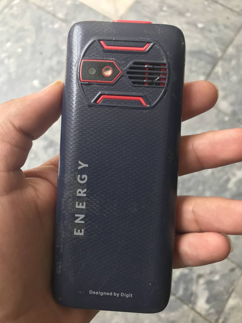 Digit 4g ( touch model ) good for hospot and calls 1