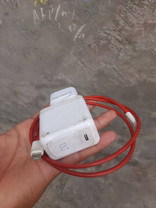 One Plus 9R -10/10  Condition 12RAM-256ROM 13