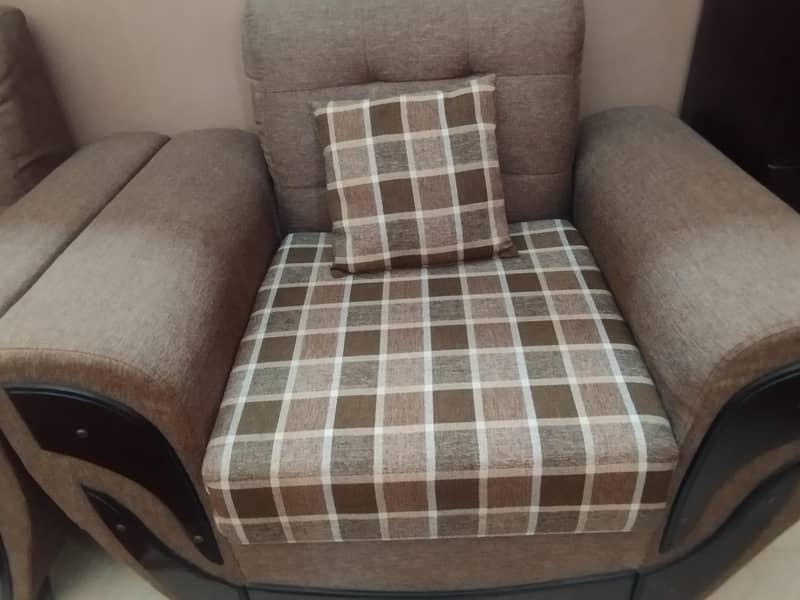sofa set in A1 condition 2