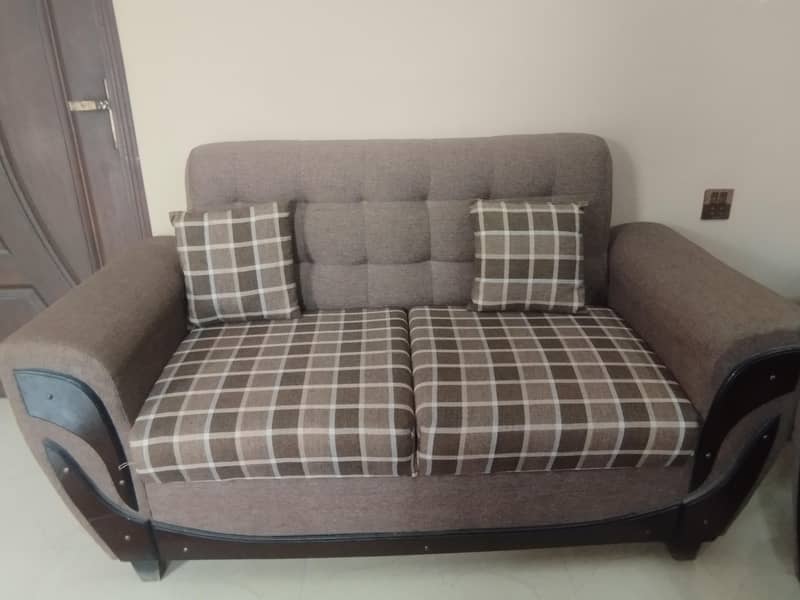 sofa set in A1 condition 3