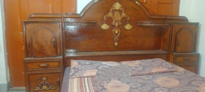 Bed with Mattress and sofa with tables 0