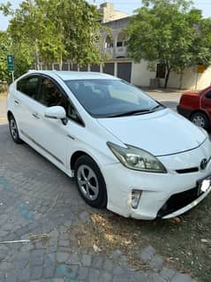 Toyota Prius G led leather package