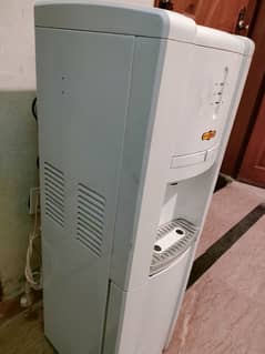 Water Dispenser