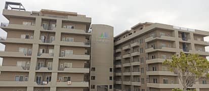 Three bed apartment for sale in pine hights