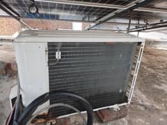 Dawlance inverter 1.5 ton good condition.