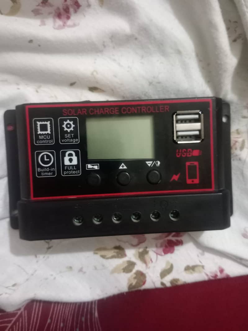 PWM Smart Soler Controler 100Amp 1