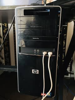 Gaming pc with keyboard mouse and speaker
