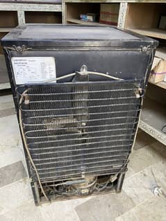 Small frigh 2 door