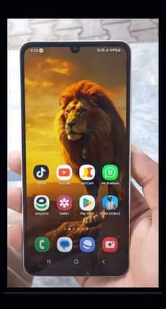 Samsung a06 in wrnty complete box