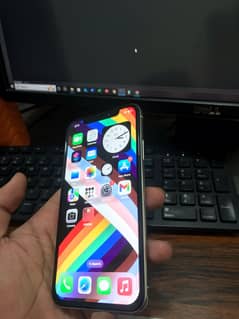 Apple iPhone X 64 GB Bypass only 30,000
