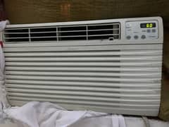 American window Ac