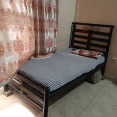 sofa,bed,table